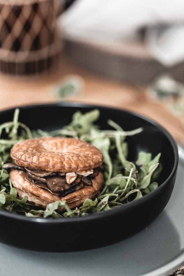 Feuilletés champignons, gorgonzola et noix